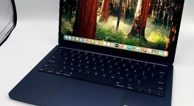 Mint
													MacBook Air 2024 (M3) - 13" - Apple M3, Midnight, 256 GB, 8 GB, 8-core GPU, photo 1 of 3