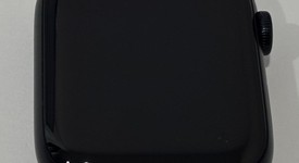Good
													Apple Watch SE 2nd Gen 44mm - Midnight, A2723 - GPS, Aluminum, photo 2 of 7