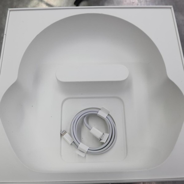 Apple AirPods Max - Gray