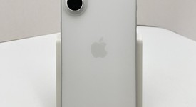 Fair
													Apple iPhone 16 - Unlocked, White, 128 GB, A3081, photo 3 of 6