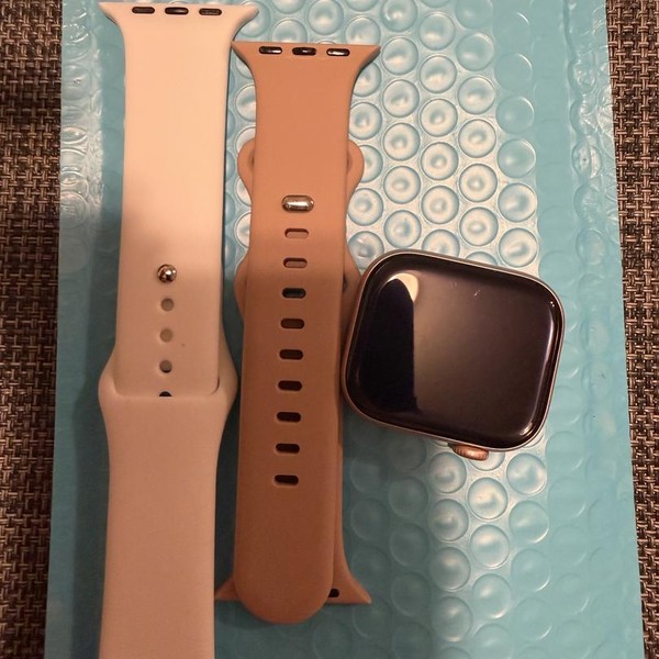 Apple Watch Series 10 42mm - Rose Gold, A2997 - GPS, Aluminum