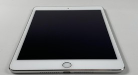 Mint
													Apple iPad Mini 4 - Wi-Fi, Silver, 128 GB, photo 4 of 7