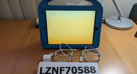 Mint
													Apple iPad 7th Gen - Wi-Fi, Gray, 32 GB, A2197, photo 3 of 3