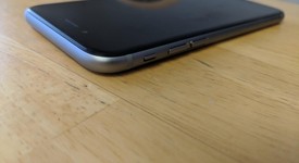 Good
													Apple iPhone 6S - Verizon, Grey, 16 GB, A1688, photo 4 of 6