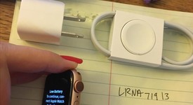 Good
													Apple Watch Series 4 40mm - Unlocked, Gold, A1975 - Cellular, Aluminum, photo 1 of 5