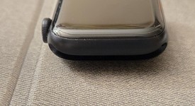 Mint
													Apple Watch SE 2nd Gen 40mm - Midnight, A2722 - GPS, Aluminum, photo 5 of 9