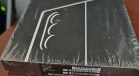 New
													Samsung Galaxy Z Fold7 - Unlocked Non-US, Jetblack, 512 GB, 12 GB, SM-F966B, photo 3 of 5