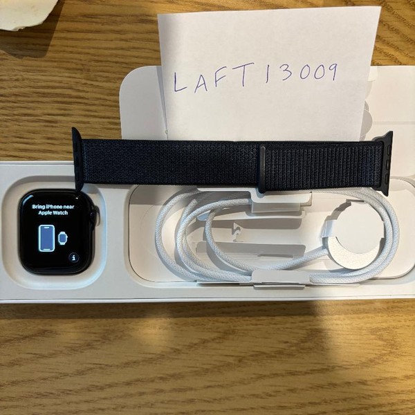 Apple Watch Series 10 42mm - Black, A2997 - GPS, Aluminum