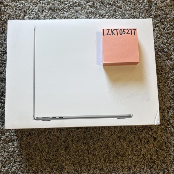 MacBook Air 2024 (M3) - 13 inch - 512 GB, Gray, 16 GB, Apple M3, 10-core GPU