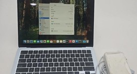 Mint
													MacBook Air 2025 (M4) - 13" - Apple M4, Sky Blue, 256 GB, 16 GB, photo 1 of 9