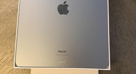 Mint
													Apple iPad Air 13" (M2) 2024 - Wi-Fi, Blue, 128 GB, A2898, photo 1 of 4