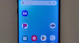 Mint
													Samsung Galaxy S10 Plus - Unlocked, Black, 128 GB, 8 GB, SM-G975U1, photo 3 of 5
