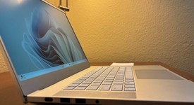 Good
													Razer Blade 15" 2019 - I7, White, 512 GB, 16 GB, Advanced, FHD, photo 5 of 13