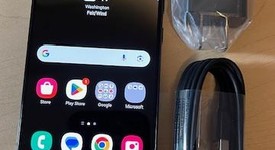 Good
													Samsung Galaxy S22 - AT&T, Black, 128 GB, 8 GB, SM-S901U, photo 1 of 8