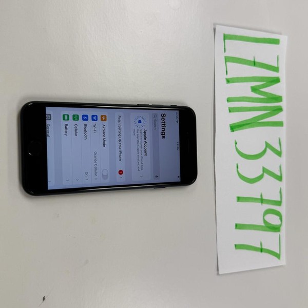 Apple iPhone SE 3rd Gen 2022 - Unlocked, 64 GB, Midnight, A2595