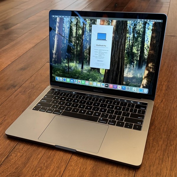 MacBook Pro 2018 (With Touch Bar) - 13 inch - 512 GB, Gray, 16 GB, Intel Core i5