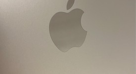 Good
													Apple iPad Pro 12.9" 6th Gen 2022 - Unlocked, Silver, 128 GB, photo 4 of 9
