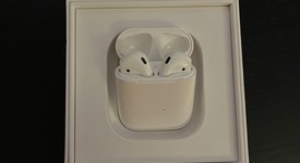 Used
													Apple AirPods 2nd Gen - Lightning Case, photo 2 of 11