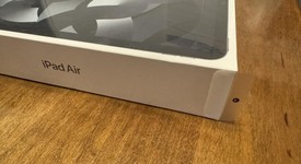 New
													Apple iPad Air 5th Gen - Wi-Fi, Gray, 64 GB, A2588, photo 4 of 8
