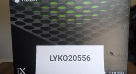 Good
													Xbox Series X (2020) - Black, 1 TB, standard, photo 2 of 9