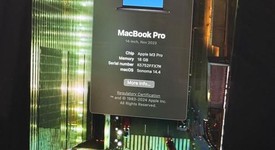 Good
													MacBook Pro Late 2023 (M3) - 14" - Apple M3 Pro 12-core, Black, 1 TB, 18 GB, 18-core GPU, photo 5 of 7
