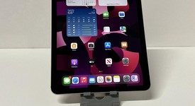 Good
													Apple iPad Air 5th Gen - Unlocked, Pink, 64 GB, A2589, photo 3 of 13