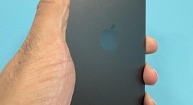 Good
													Apple iPhone 15 Pro Max - Unlocked, Black, 256 GB, A2849, photo 2 of 7