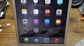 Good
													Apple iPad Mini 2 Retina - Unlocked, White, 16 GB, photo 5 of 5