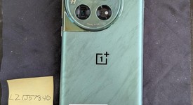 Good
													OnePlus 12 - Unlocked, Green, 512 GB, 16 GB, CPH2583, photo 3 of 7