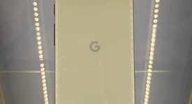 Good
													Google Pixel 6a - Unlocked, Sage, 128 GB, 6 GB, GX7AS, photo 4 of 8