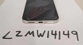 Good
													Google Pixel 9 Pro XL - Verizon, Porcelain, 256 GB, 16 GB, GGX8B, photo 3 of 4