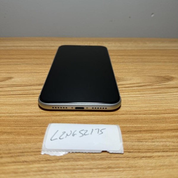 Apple iPhone Xr - Unlocked, 128 GB, White, A1984