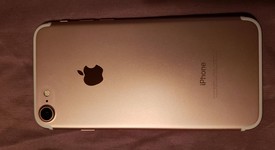 Mint
													Apple iPhone 7 - Unlocked, Rose Gold, 128 GB, A1778, GSM, photo 5 of 11