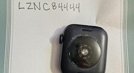 Good
													Apple Watch SE 2nd Gen 40mm - Midnight, A2722 - GPS, Aluminum, photo 5 of 8