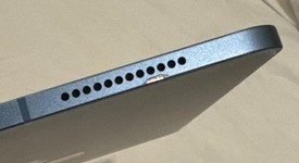 Good
													Apple iPad Air 5th Gen - Unlocked, Blue, 256 GB, A2589, photo 2 of 9