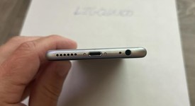 Mint
													Apple iPhone 6S - Verizon, Silver, 32 GB, A1688, photo 3 of 5