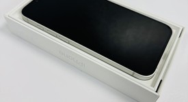 Good
													Apple iPhone 16e - AT&T, White, 128 GB, A3212, photo 4 of 9