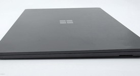 Good
													Microsoft Surface Laptop 3 - I5, Black, 256 GB, 8 GB, 13.5", photo 4 of 7