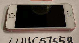 Good
													Apple iPhone SE 1st Gen 2016 - Unlocked, Rose Gold, 16 GB, A1662, photo 2 of 6