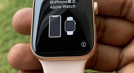 Mint
													Apple Watch Series 5 44mm - Gold, A2093 - GPS, Aluminum, photo 3 of 15