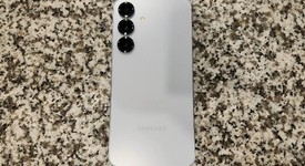 Mint
													Samsung Galaxy S25 - Unlocked, Icy Blue, 128 GB, 12 GB, SM-S931U1, photo 4 of 4