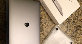 Good
													MacBook Pro 2016 (With Touch Bar) - 15" - Gray, 1 TB, 16 GB, photo 5 of 9