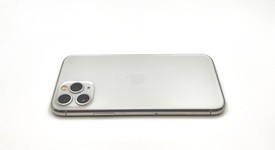 Good
													Apple iPhone 11 Pro - Verizon, Silver, 64 GB, A2160, photo 3 of 6