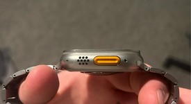 Good
													Apple Watch Ultra 49mm - Unlocked, Titanium, A2622, photo 4 of 8