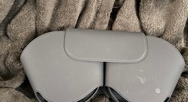 Used
													Apple AirPods Max USB-C - Midnight, photo 4 of 7