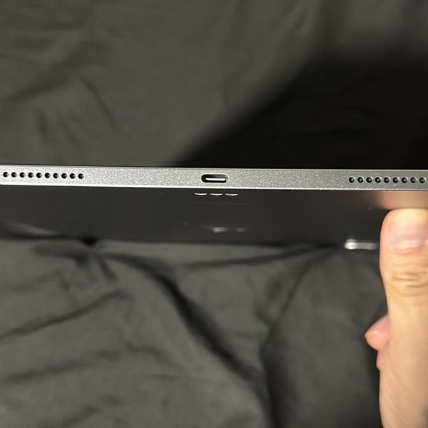 Apple iPad Pro 12.9 inch 6th Gen 2022 - Wi-Fi, 512 GB, Gray