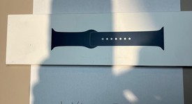 Good
													Apple Watch Series 7 45mm - Unlocked, Green, A2477 - Cellular, Aluminum, photo 4 of 14