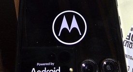 Good
													Motorola Razr (2024) - Visible, Gray, 256 GB, 8 GB, photo 3 of 8