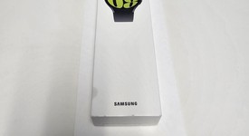 New
													Samsung Galaxy Watch6 - Unlocked, Graphite, 44mm, photo 1 of 2