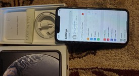 Mint
													Apple iPhone Xr - Unlocked, Black, 64 GB, A1984, photo 1 of 9